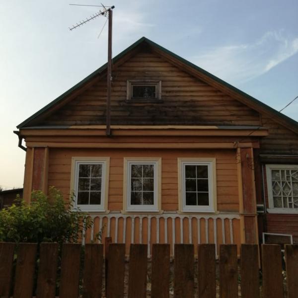 Новые окна ПВХ в старом деревянном доме